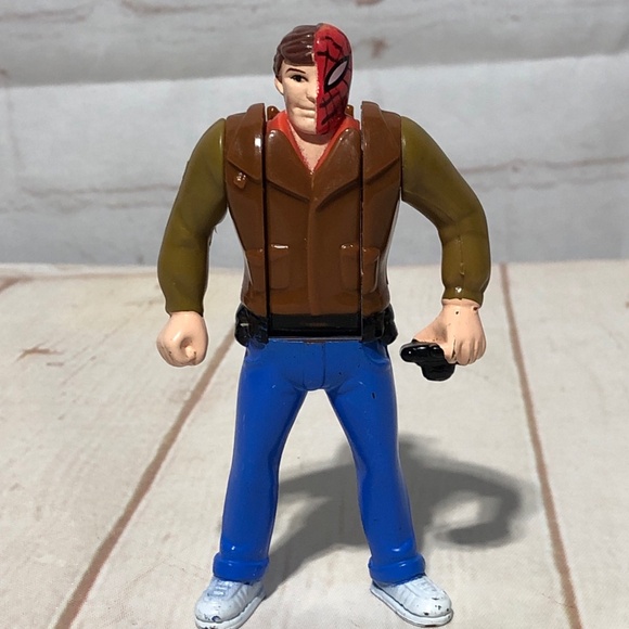 Marvel Peter Parker Spiderman Vintage 1995 Spider Sense Flip Action Figure 4" - Picture 1 of 10